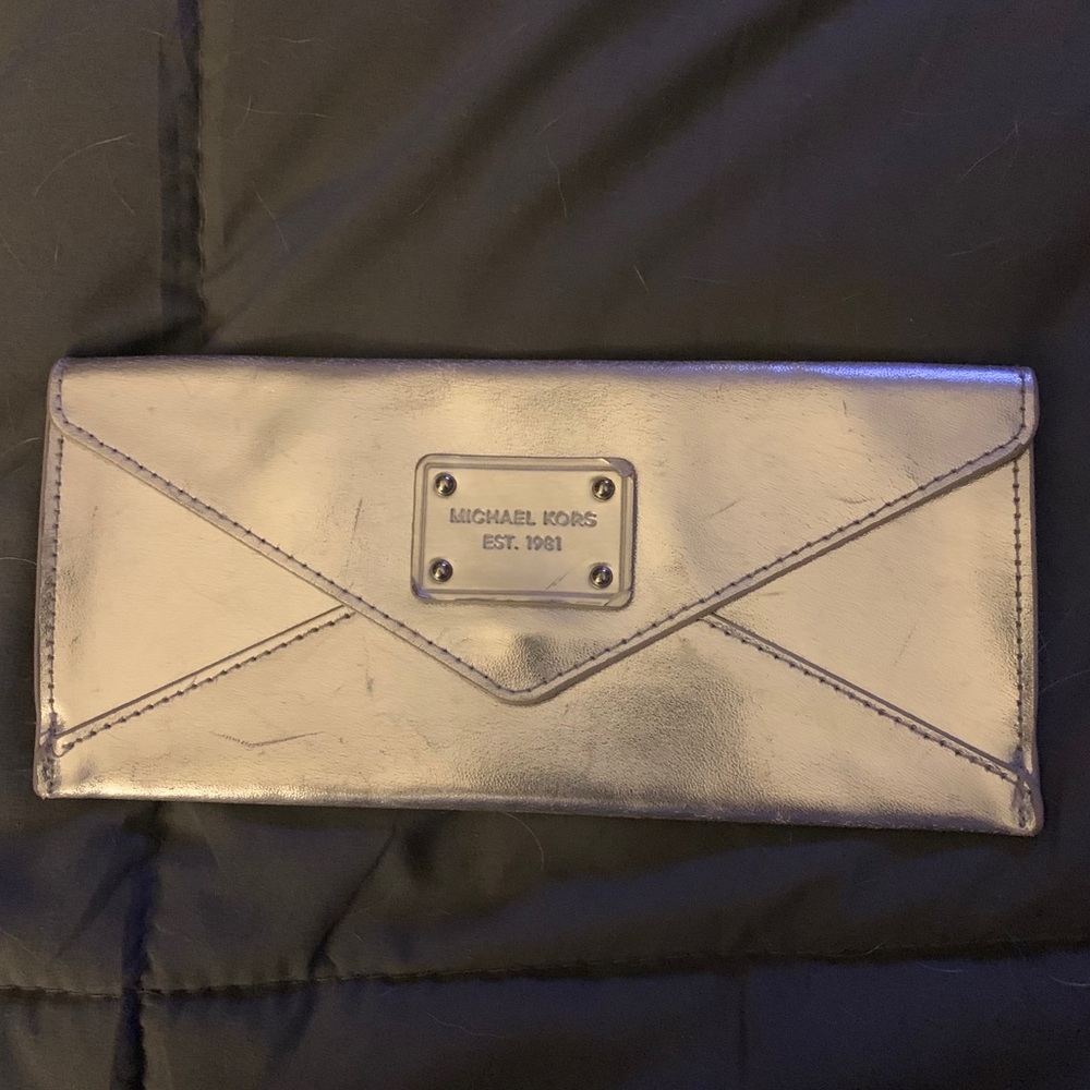 Micheal Kors small wallet